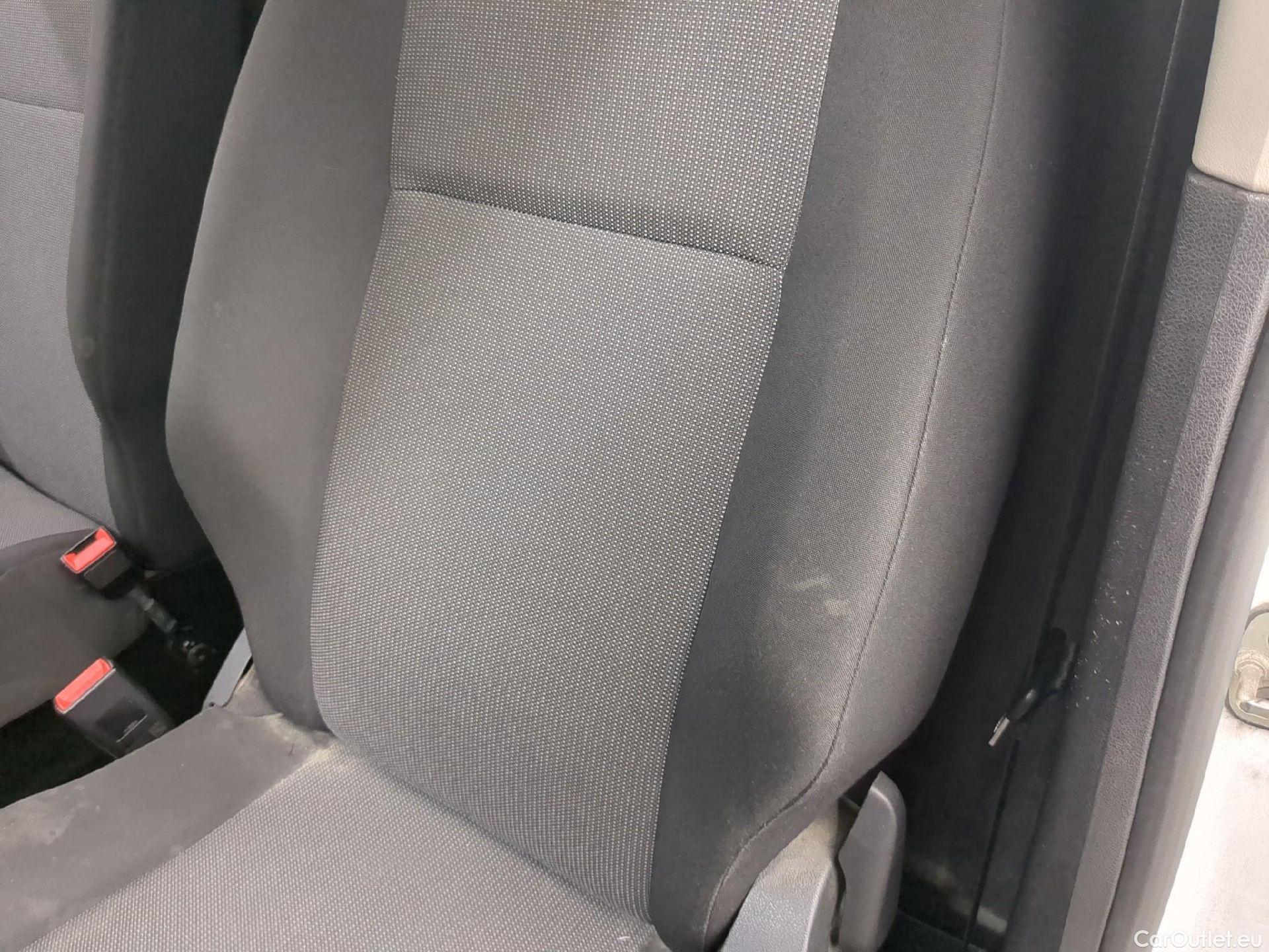  Citroen  Berlingo  Fourgon Club M 650 1.5 BlueHDi 75CV BVM5 E6dT #6