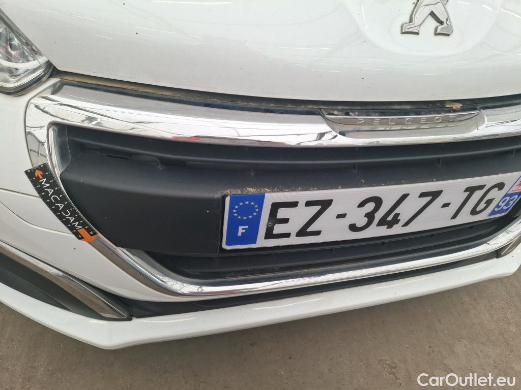  Peugeot  208  Affaire Premium Pack 1.6 HDi 75CV BVM5 E6 #10