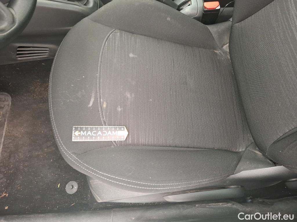  Peugeot  208  Affaire Premium Pack 1.6 HDi 75CV BVM5 E6 #50