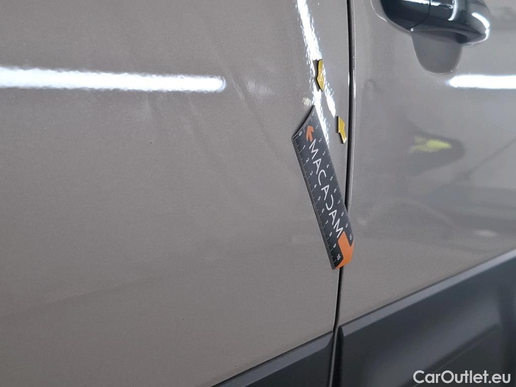  Citroen  C3  Shine 1.2 PureTech 110CV BVA6 6E / TRANSFO VP/VF #2
