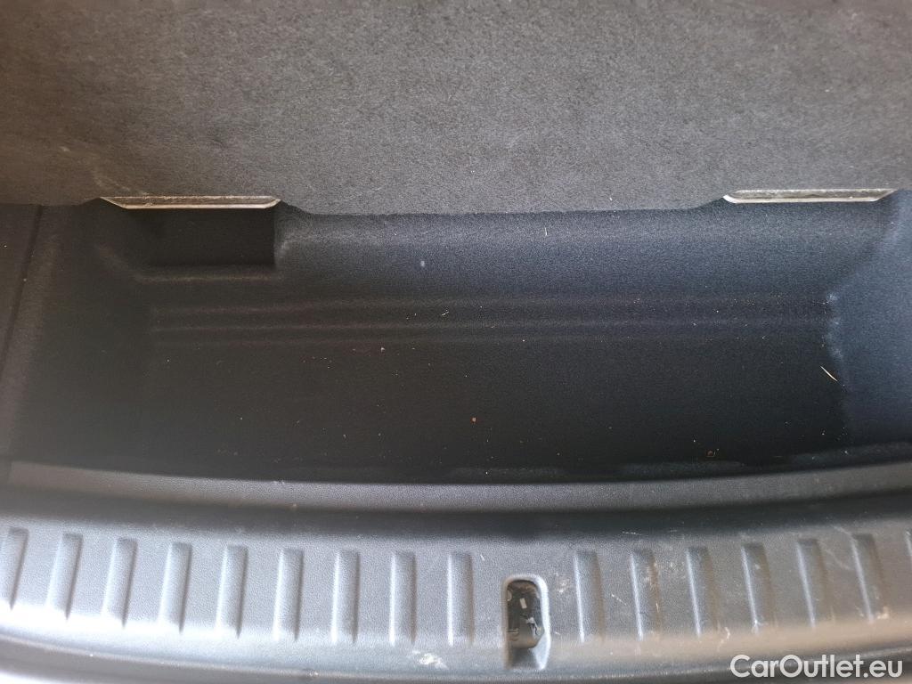  Bmw  X1 BMW  / 2022 / 5P / SUV xDrive25e Business Design DKG7 #6