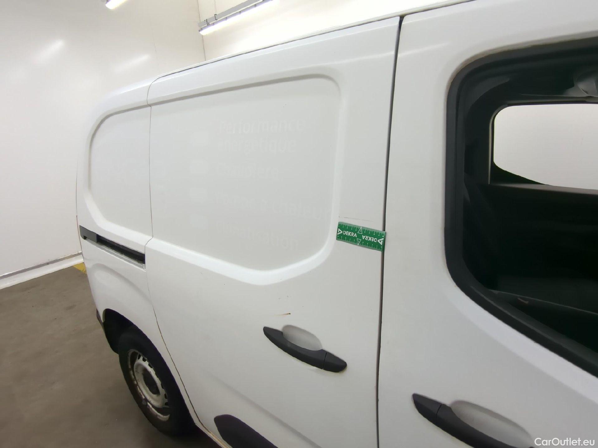  Citroen  Berlingo  Fourgon Club M 650 1.5 BlueHDi 75CV BVM5 E6dT #53