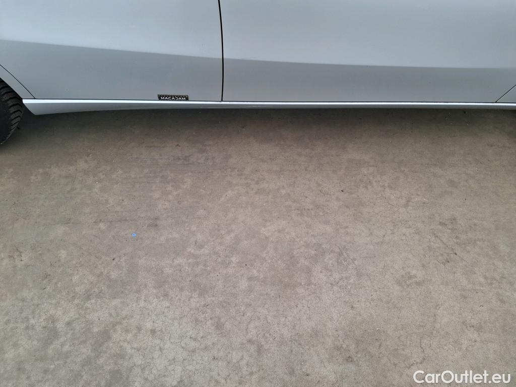  Mercedes  A-Klasse MERCEDES-BENZ Classe A Compact 5p Berline A 200 Business Line 7G-DCT #5