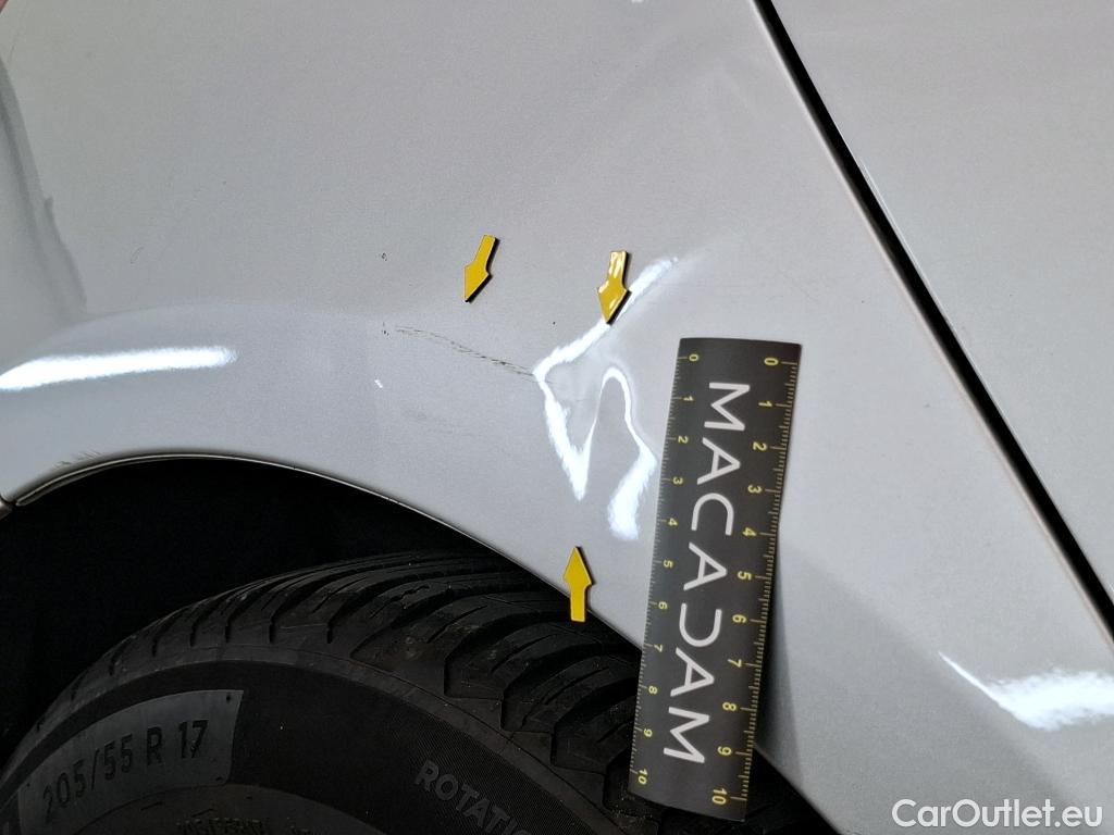  Mercedes  A-Klasse MERCEDES-BENZ Classe A Compact 5p Berline A 200 Business Line 7G-DCT #3