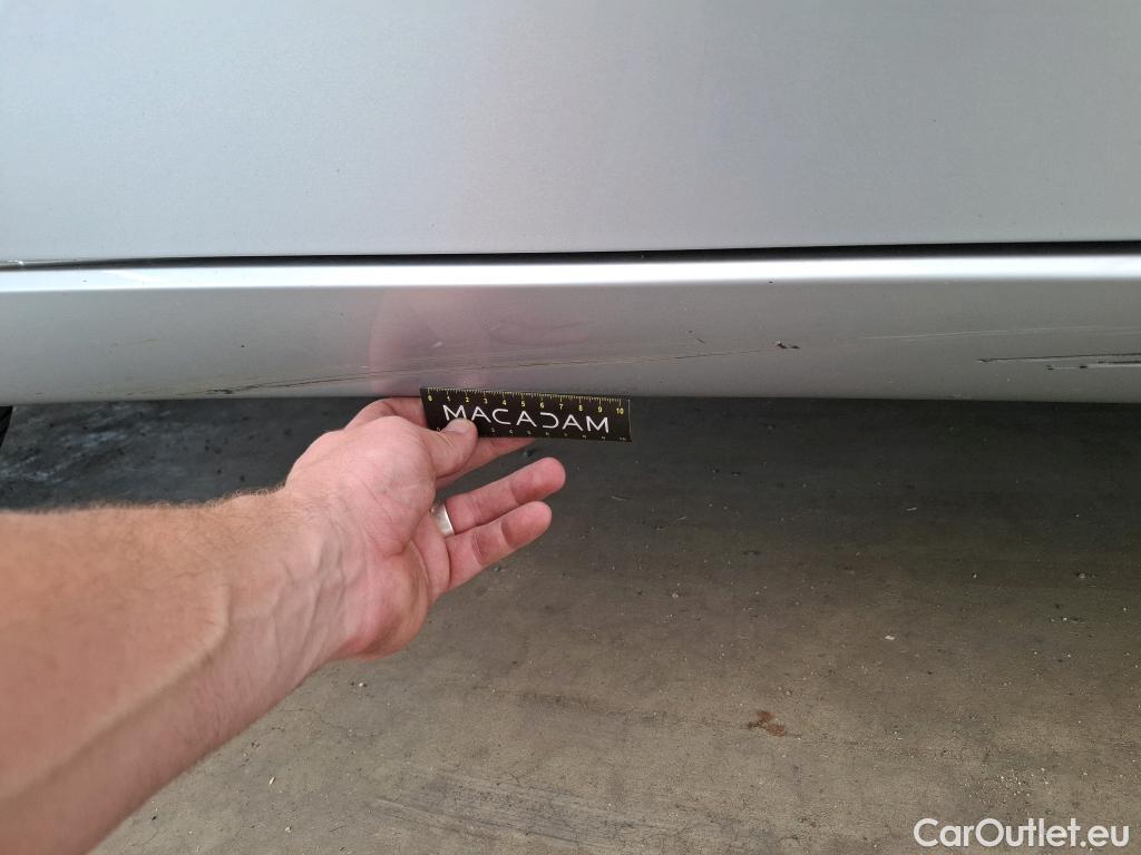  Mercedes  A-Klasse MERCEDES-BENZ Classe A Compact 5p Berline A 200 Business Line 7G-DCT #7