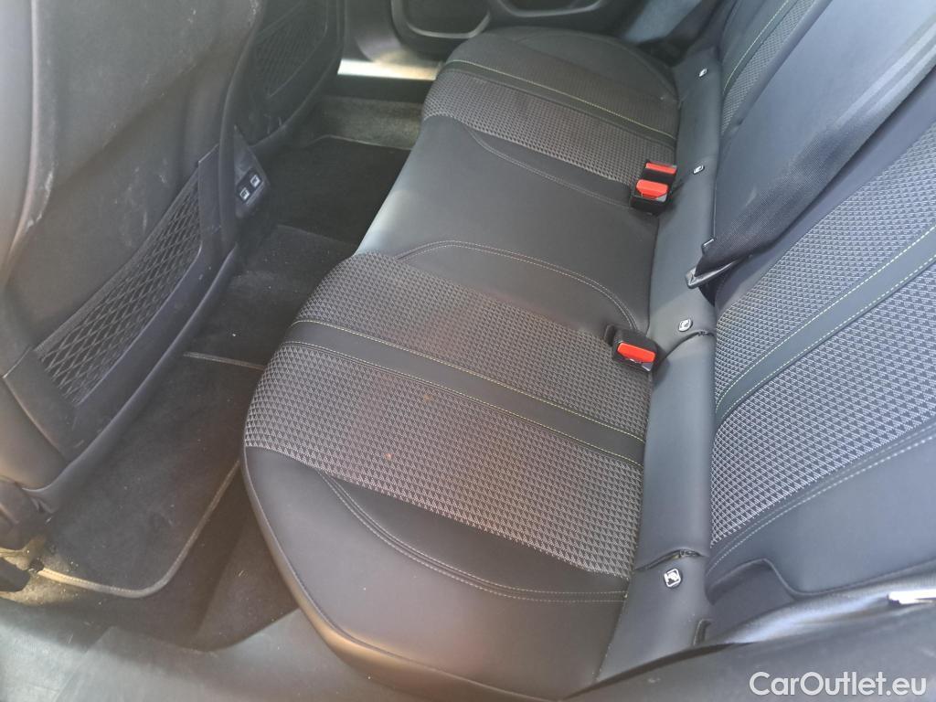  Peugeot  2008  GT 1.5 HDi 130CV BVA8 E6d #40