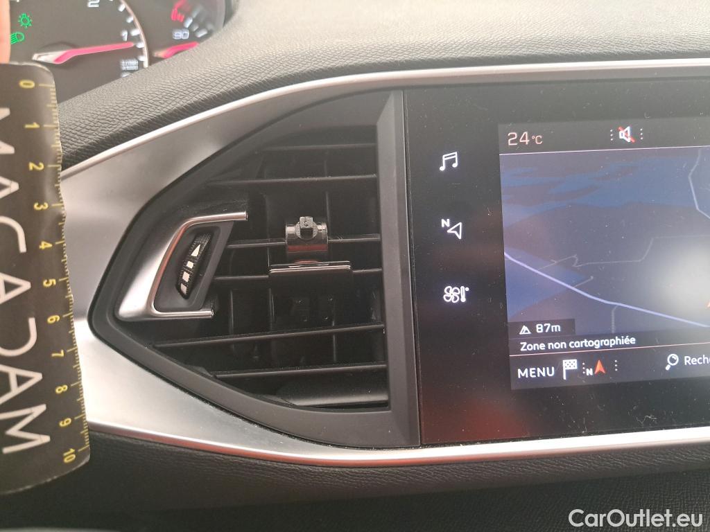  Peugeot  308  SW Active Business 1.5 HDi 130CV BVA8 E6d #18