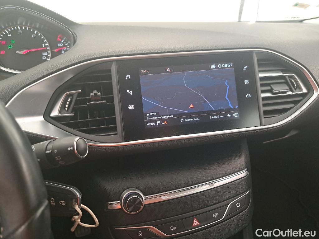  Peugeot  308  SW Active Business 1.5 HDi 130CV BVA8 E6d #17