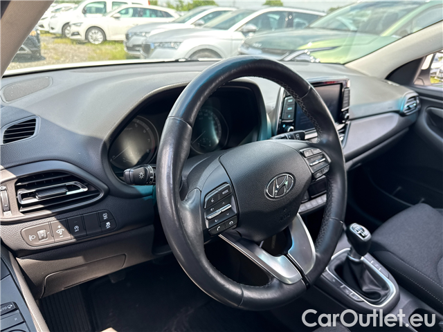  Hyundai  i30  kom.1.5T-GDI Smart 5d #22