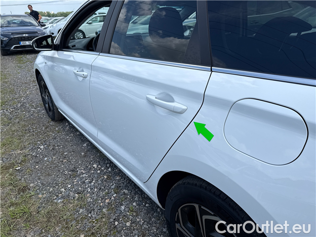  Hyundai  i30  kom.1.5T-GDI Smart 5d #15