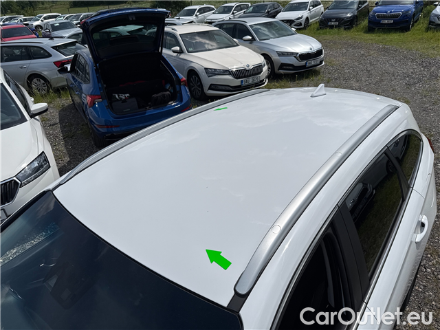  Hyundai  i30  kom.1.5T-GDI Smart 5d #9