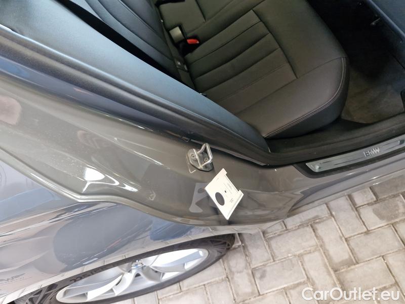  Bmw  Serie 5  Lim. (G30)  (2016->) 520d xDrive AT 4d #17