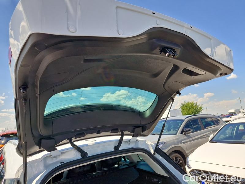  Renault  Megane  IV Estate  (2016)  GT 1.5dCi 115 Intens #4