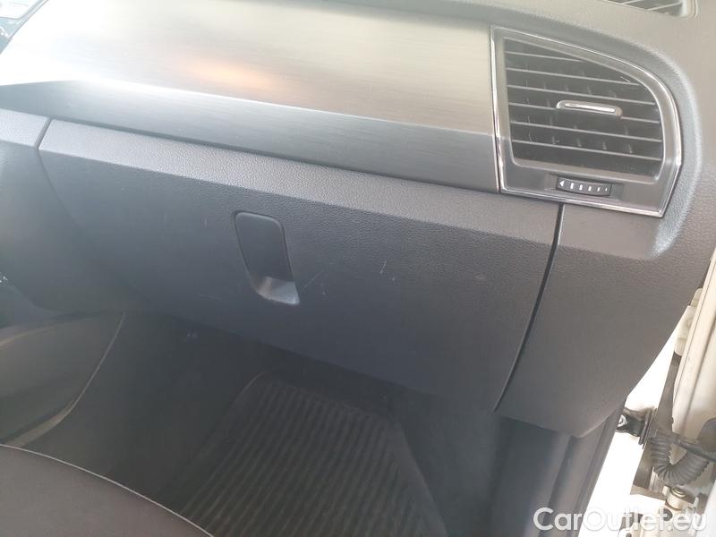  Skoda  Fabia  Combi (2015)  Com.1.0TSI 70 Style #15