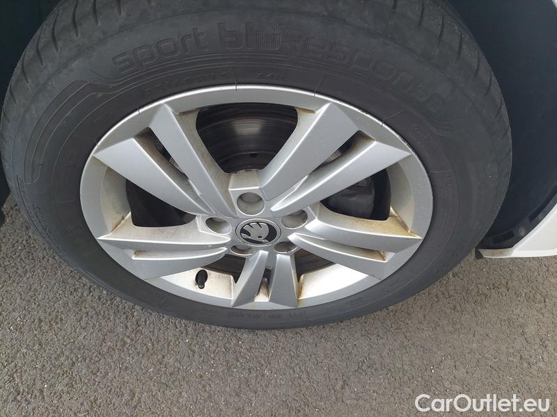  Skoda  Fabia  Combi (2015)  Com.1.0TSI 70 Style #14