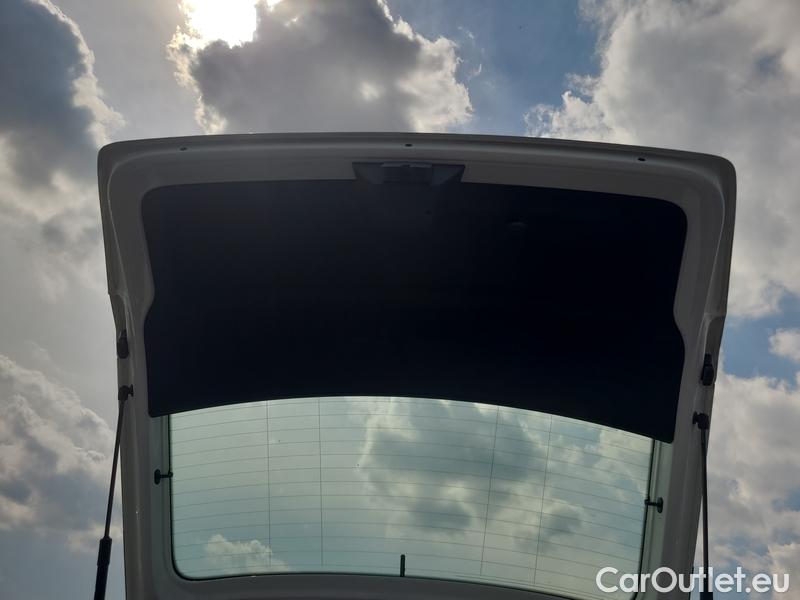  Skoda  Fabia  3 (2015)  Com 1.0TSI 81 Ambition #8