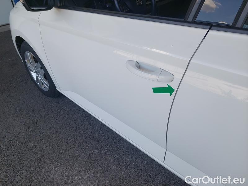  Skoda  Fabia  Combi (2015)  Com.1.0TSI 70 Style #4