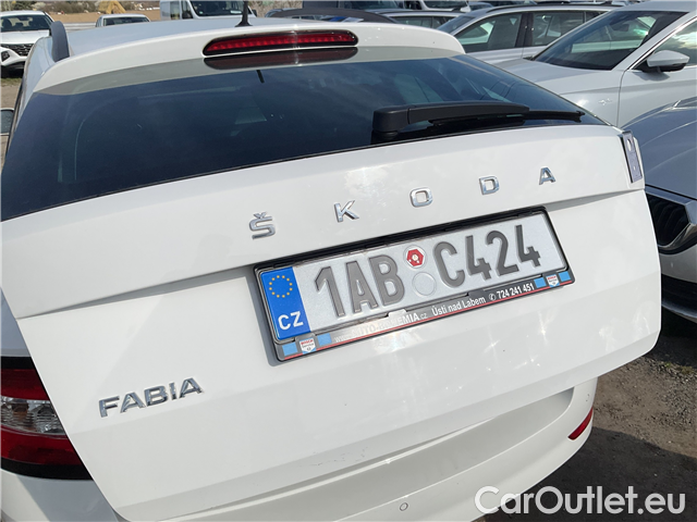  Skoda  Fabia Com.1.0TSI 70 Ambition 5d #5