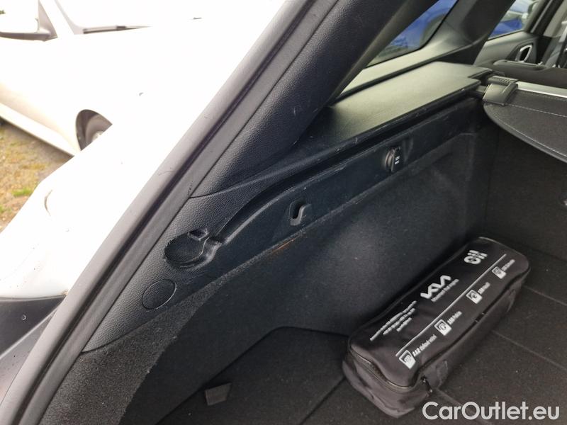  KIA  Cee'd Ceed Sportswagon (2018->) Ceed SW 1.5 T-GDI 118 Top AT #20