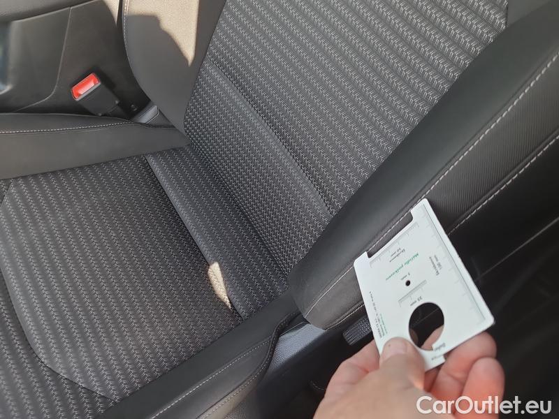  KIA  Cee'd Ceed  (CD) (2018->) Ceed SW 1.5 T-GDI 118 Top AT #5