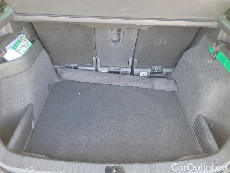  Skoda  Karoq  (NU)(2017->)  2.0TDI 110 4x4 Style AT #19