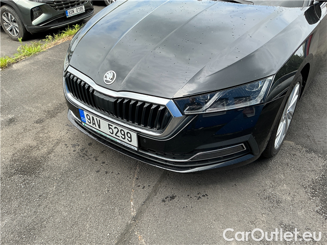  Skoda  Octavia Oct.Combi 2.0TDI 110 Style #10