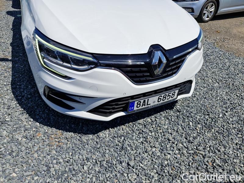  Renault  Megane  IV Estate  (2016)  GT 1.5dCi 115 Intens #9