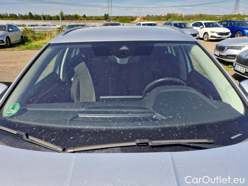  Skoda  Octavia  Combi  (5E5)(03.2017->) Oct.C.2.0TDI 110 4x4 Scout AT #1
