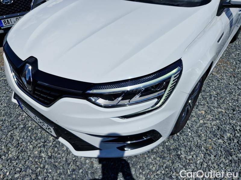  Renault  Megane  IV Estate  (2016)  GT 1.5dCi 115 Intens #10
