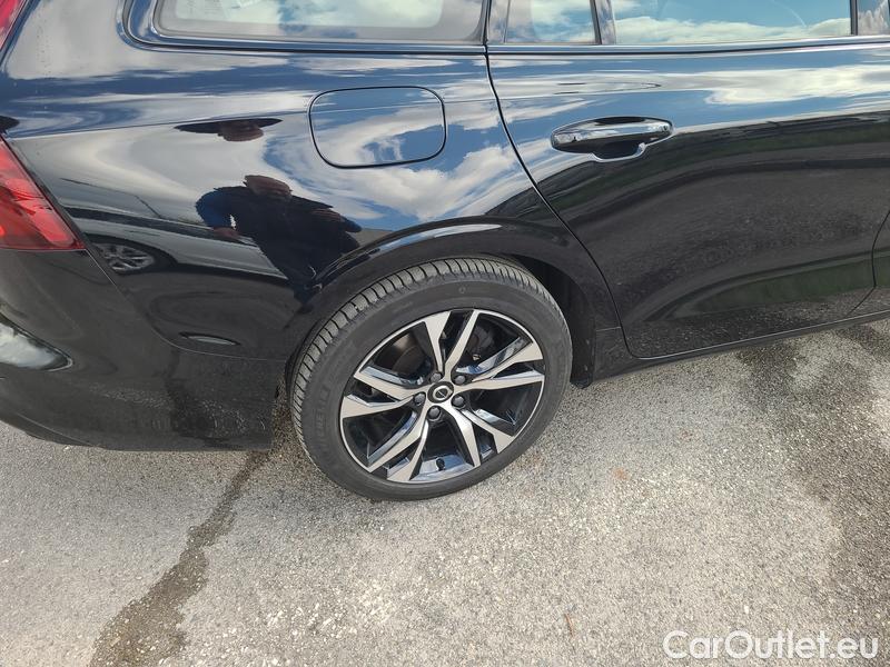  Volvo  V60 V 60 Kombi (2018->)  B4 benzin +Dark AT #6