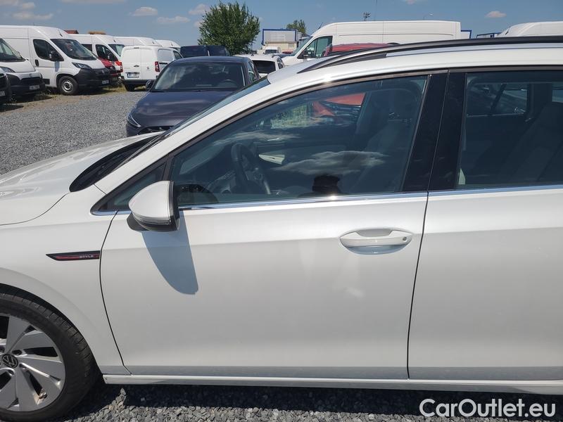  Volkswagen  Golf  7 (2012) Var.2.0TDI 110 Style AT #9
