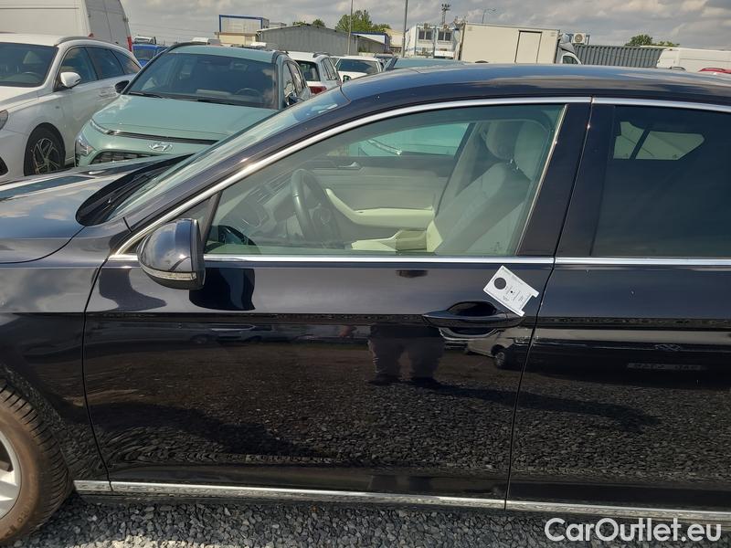  Volkswagen  Passat  Variant (CB5) (2019)  2.0TDI 110 Elegance AT #2