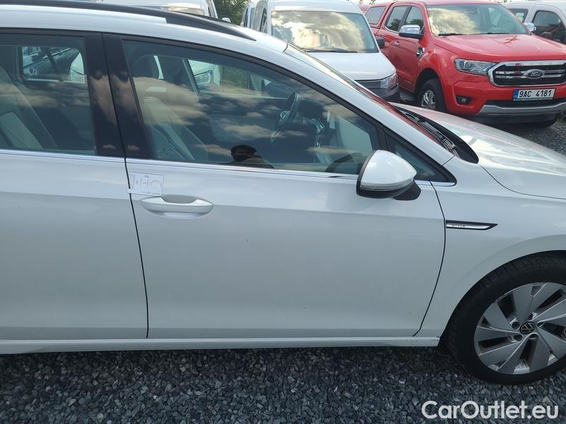  Volkswagen  Golf  7 (2012) Var.2.0TDI 110 Style AT #19