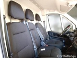  Peugeot  Boxer PEUGEOT  / 2023 / 4P / FURGONE 2.2 BLUEHDI 120 SeS 330 L2H2 #13