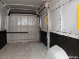 Peugeot  Boxer PEUGEOT  / 2023 / 4P / FURGONE 2.2 BLUEHDI 120 SeS 330 L2H2 #61