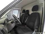  Peugeot  Boxer PEUGEOT  / 2023 / 4P / FURGONE 2.2 BLUEHDI 120 SeS 330 L2H2 #11