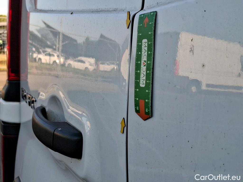  Renault  Trafic  Fourgon L2H1 3T Grand Confort 2.0 dCi 130CV BVM6 E6d #10