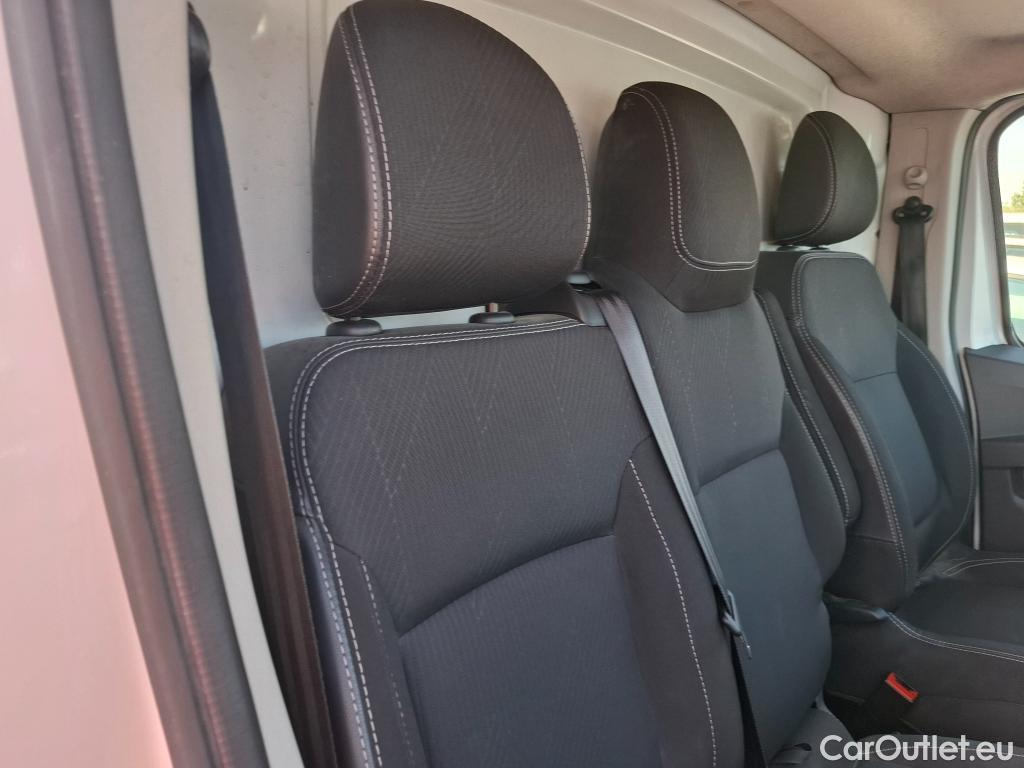  Renault  Trafic  Fourgon L2H1 3T Grand Confort 2.0 dCi 130CV BVM6 E6d #49