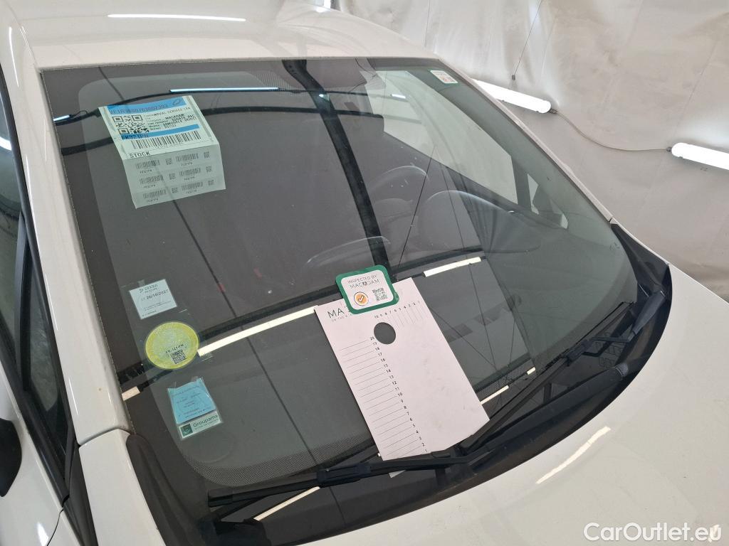 Renault  Clio  IV Air MediaNav 1.5 dCi 90CV BVM5 E6 #38