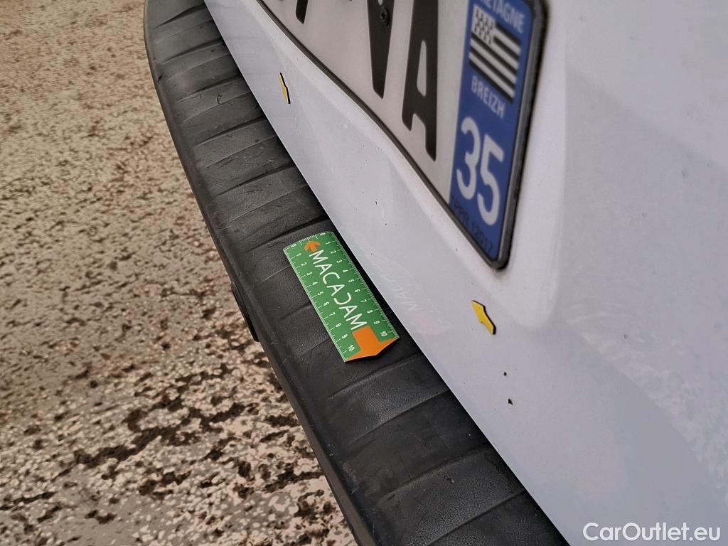  Renault  Kangoo  Express Extra (Série Spéciale) 1.5 dCi 75CV BVM5 E6 #21