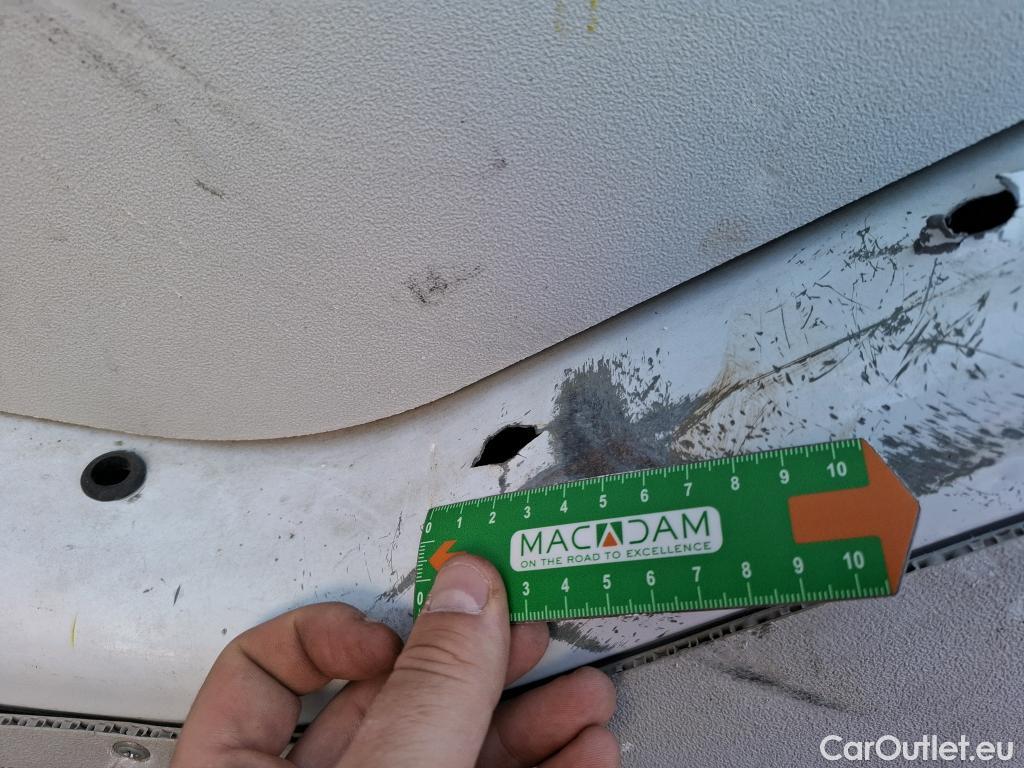  Renault  Master RENAULT  VU 4p Fourgon FG GCf Trac F3500 L3H3 Energy dCi 145 E6 #31