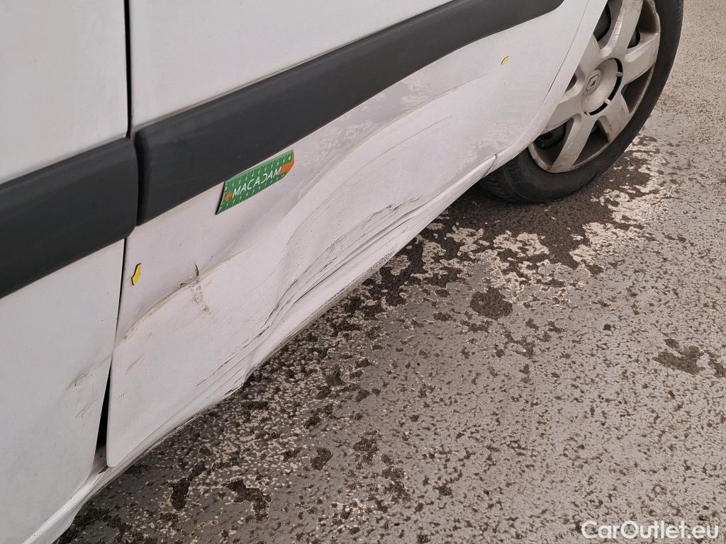  Renault  Kangoo  Express Extra (Série Spéciale) 1.5 dCi 75CV BVM5 E6 #14