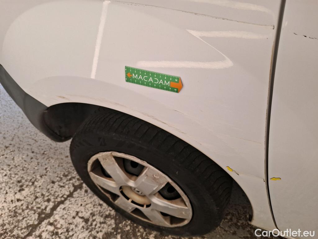  Renault  Kangoo  Express Extra (Série Spéciale) 1.5 dCi 75CV BVM5 E6 #24