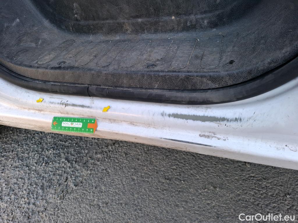  Renault  Master RENAULT  VU 4p Fourgon FG GCf Trac F3500 L3H3 Energy dCi 145 E6 #42
