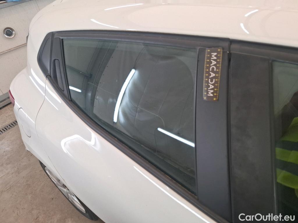  Renault  Clio  IV Air MediaNav 1.5 dCi 90CV BVM5 E6 #49