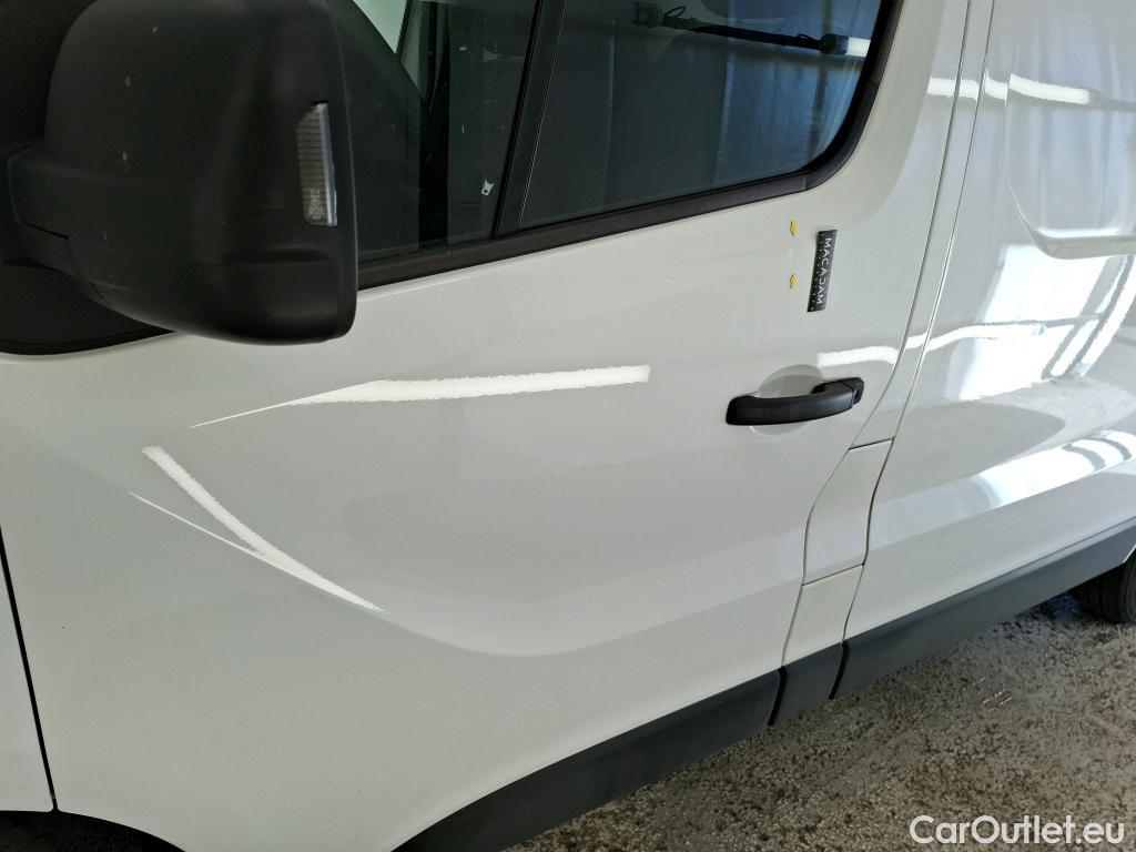  Renault  Trafic  Fourgon L1H1 3T Grand Confort 2.0 dCi 130CV BVM6 E6d #11