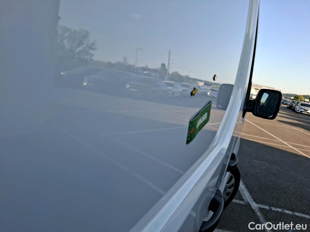  Renault  Trafic  Fourgon L2H1 3T Grand Confort 2.0 dCi 130CV BVM6 E6d #39