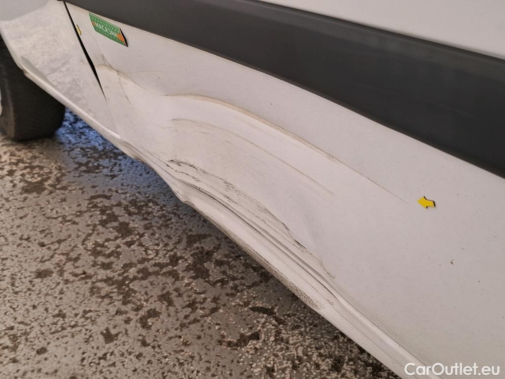  Renault  Kangoo  Express Extra (Série Spéciale) 1.5 dCi 75CV BVM5 E6 #13