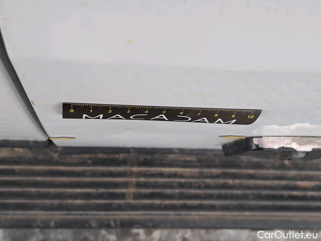  Citroen  Jumper CITROEN  / 2014 / 4P / Fourgon tôlé 33 L1H2 BlueHDi 140 S&S BVM6 Club #17