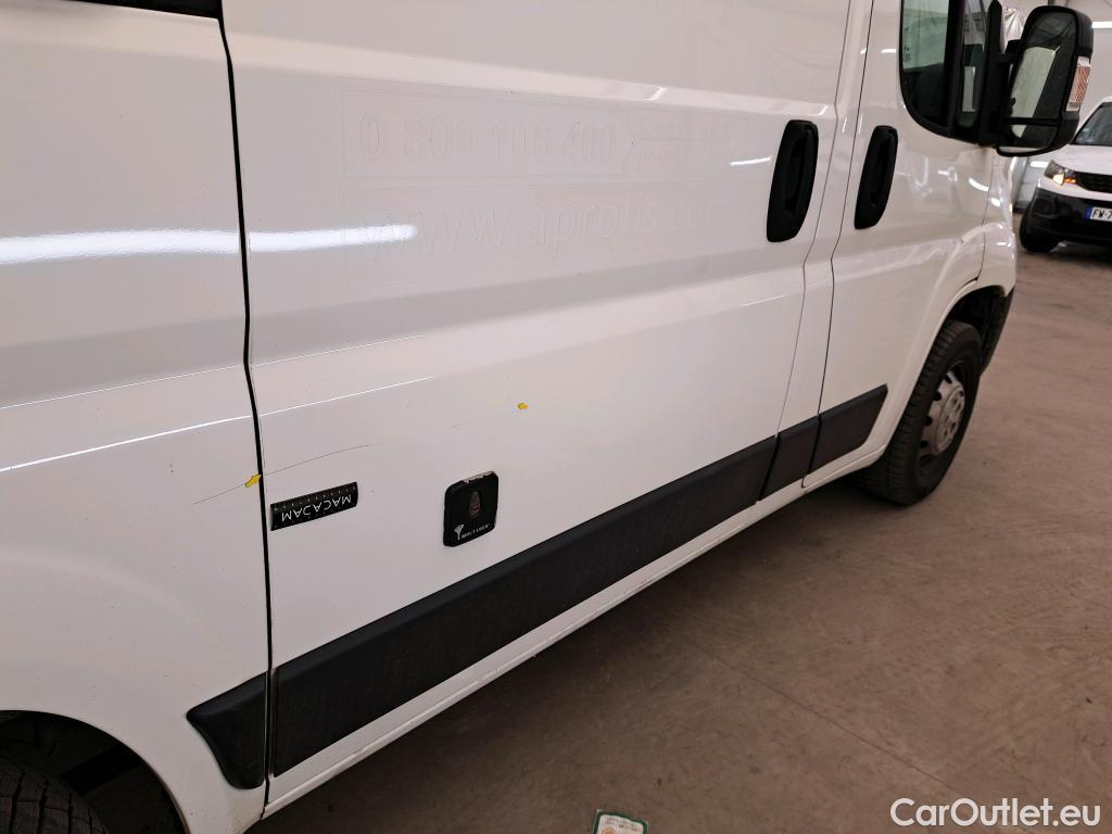  Citroen  Jumper CITROEN  / 2014 / 4P / Fourgon tôlé 33 L1H2 BlueHDi 140 S&S BVM6 Club #18